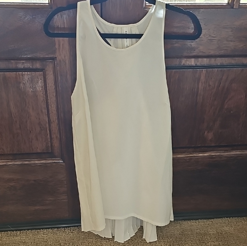Athleta White Sleeveless Top